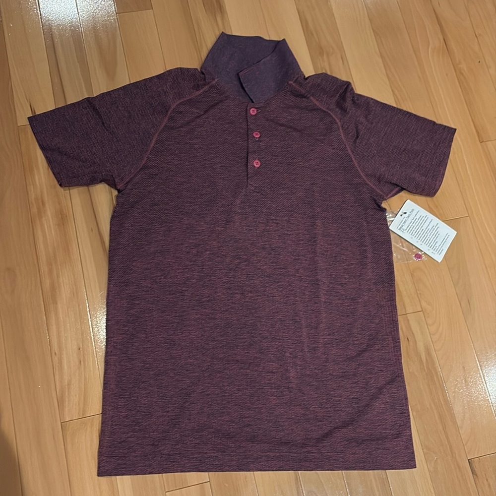 NWT Metal Vent Tech Polo 2.0 Burgundy Red Short Sleeve - size S